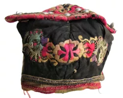 415 Bai Minority Girls Silk Embroidered Flower Hat