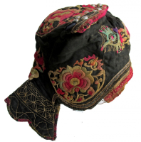 415 Bai Minority Girls Silk Embroidered Flower Hat
