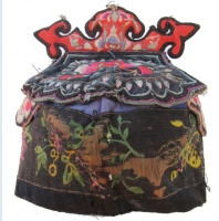 461 Antique Bai Minority Temple Shaped Hat