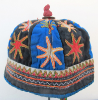 594 Sweet Flowery Hmong Applique Hat