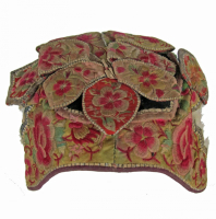463 Bai Minority Petal Hat with Hidden Tiger